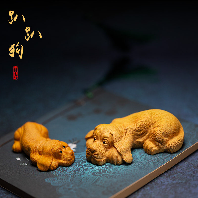 木雕手把件创意实木雕刻可爱爬爬狗家居装饰客厅文玩摆件汽车饰品