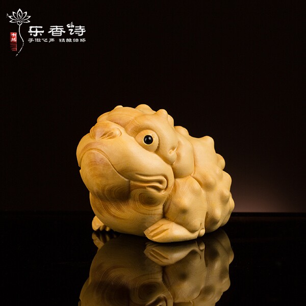 黄杨木雕三足金蟾招财摆件三脚小金蝉随身把玩雕刻手把件男士文玩