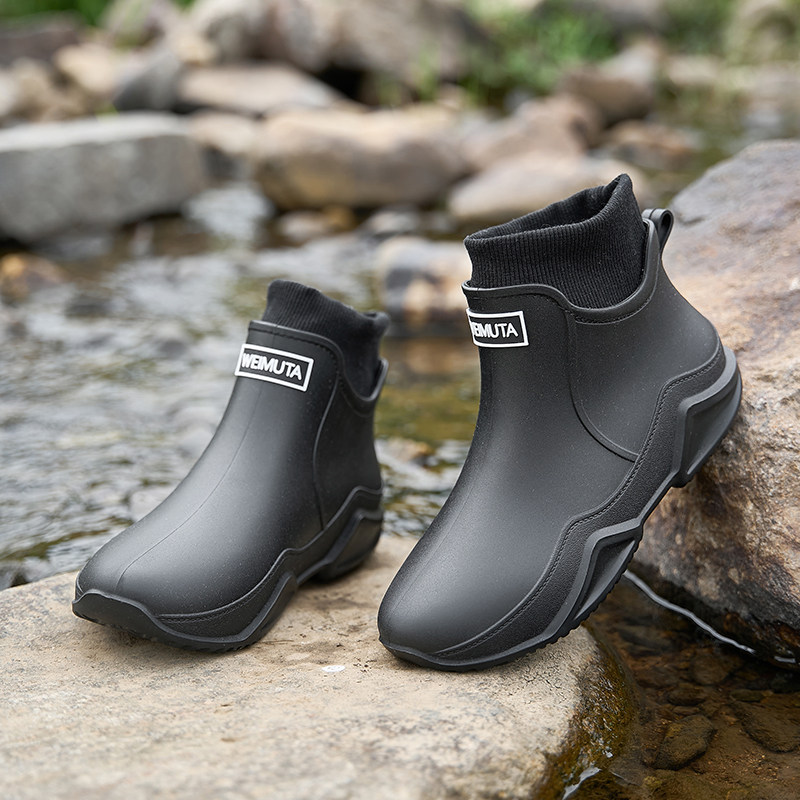 2026新款时尚大码雨鞋女士成人厚底雨靴防水防滑水鞋加绒外穿胶鞋