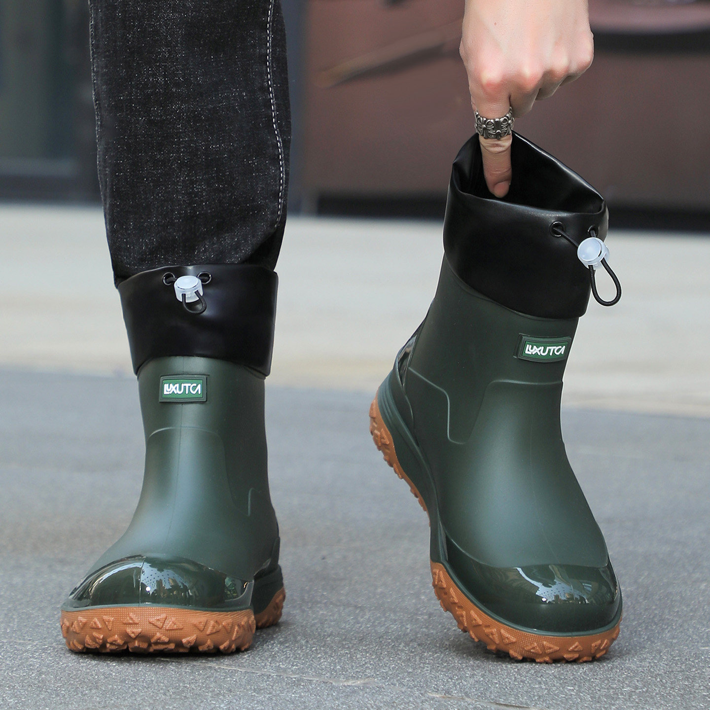 短筒绿色雨鞋男士2026新款防水防滑厚底套筒胶鞋工作钓鱼耐磨水鞋