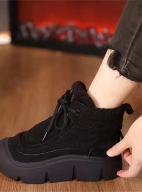 真皮马丁靴女2025冬新款厚底雪地靴加绒保暖高帮鞋舒适妈妈棉鞋