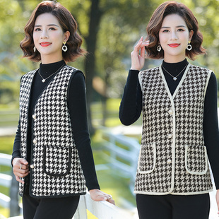 速发马款妈妈秋装新甲外套短款中老马春秋洋气坎肩无袖年夹格子上