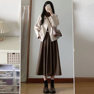 速发深秋冬感搭配一级套韩剧小香高整装富家千金感穿搭套装连衣裙