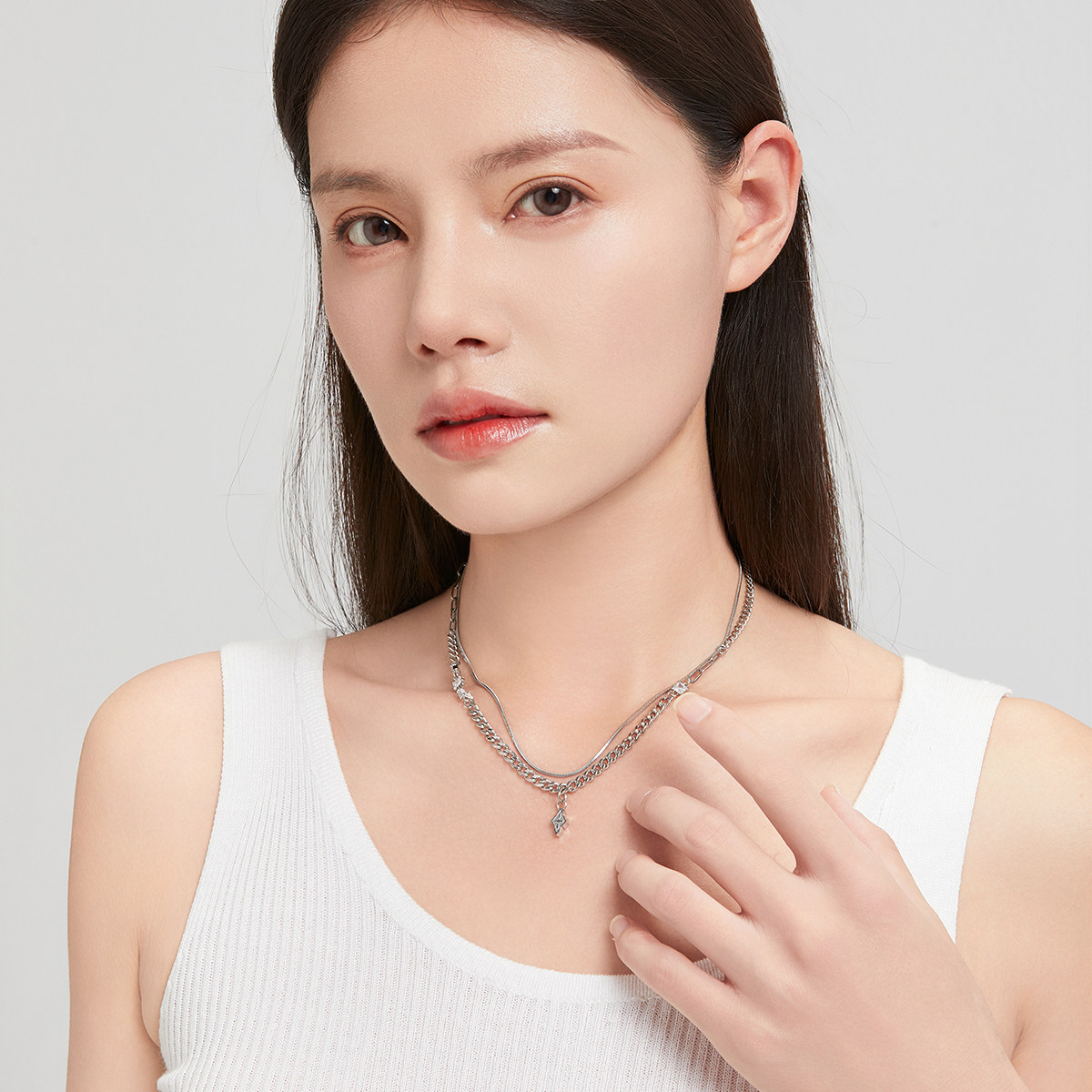 YULUSUI 菱形吊坠双层项链甜酷女生高级感叠戴锁骨链百搭送闺蜜