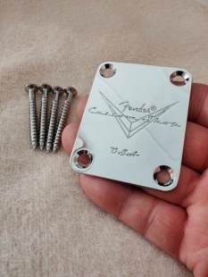 电吉他ST TELE贝司BASS钢牌补加强板琴颈琴体连接配螺丝合金材质