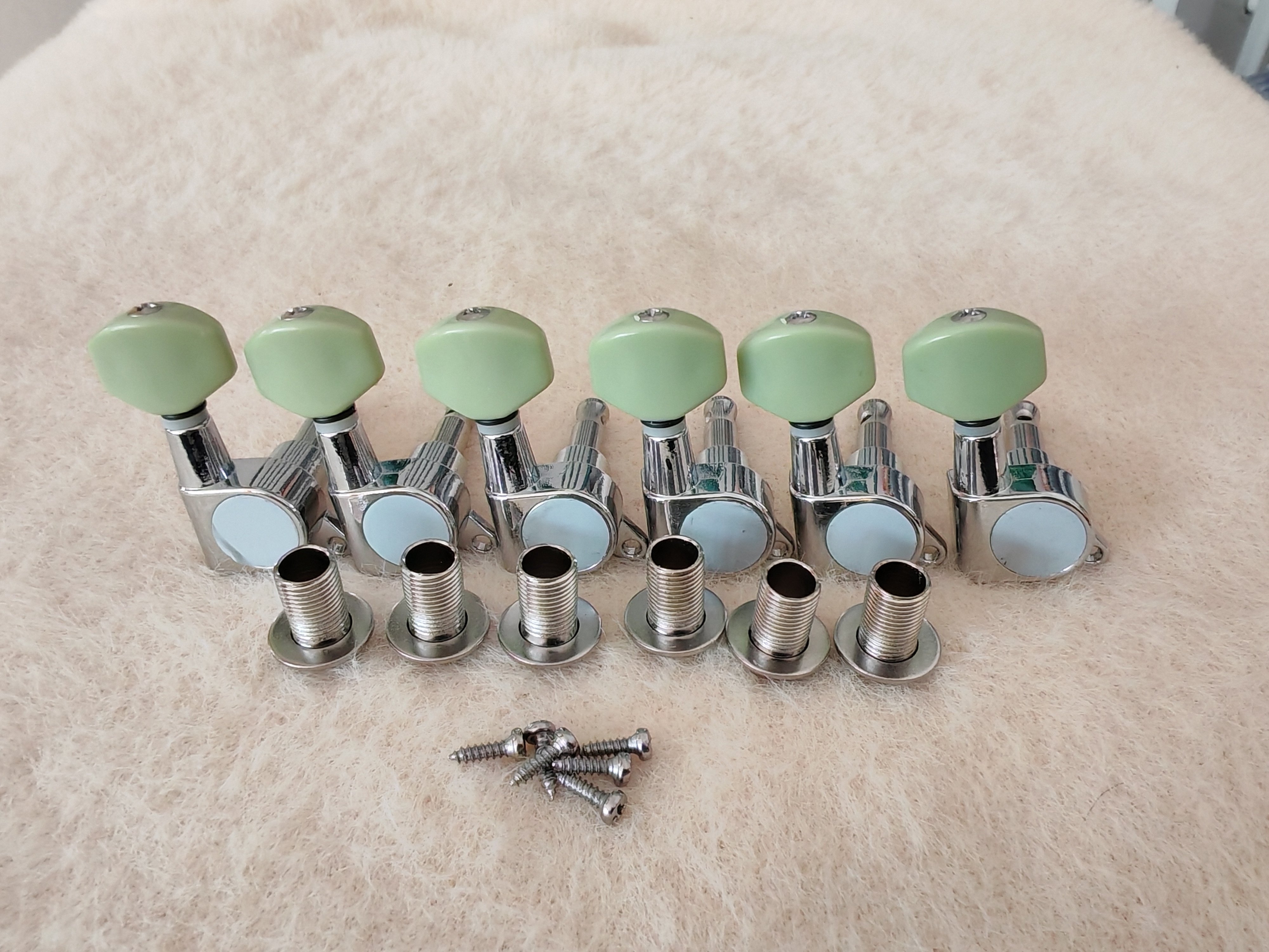 ST款式电吉他弦钮全封闭钮单边旋钮上弦器卷弦器弦准一套6全套