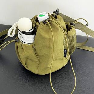 【一包多用】便携水杯包多功能手机包斜跨相机包松弛大容量通勤包