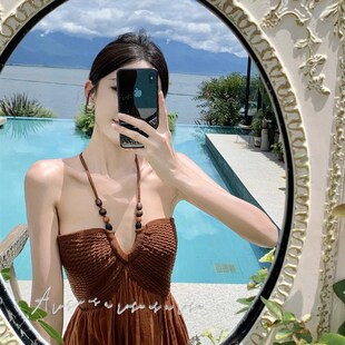 速发度假风小众挂脖露裙长背旅色无袖连衣裙三亚泰国海边纯行穿搭