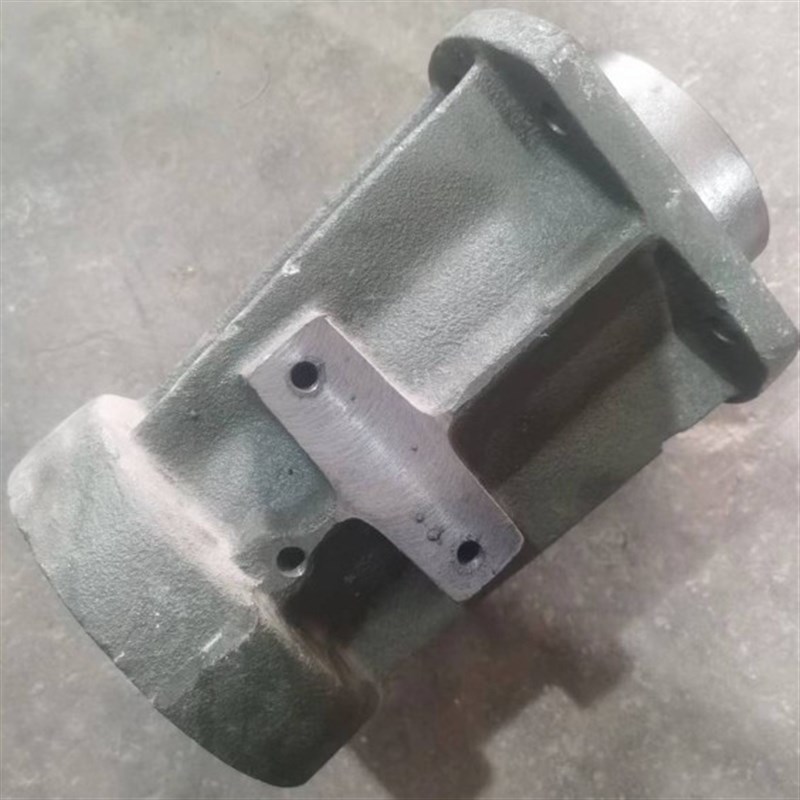 速发农用半扶拖拉机配件金半181半轴壳半轴管牛轴套手轴油封盖