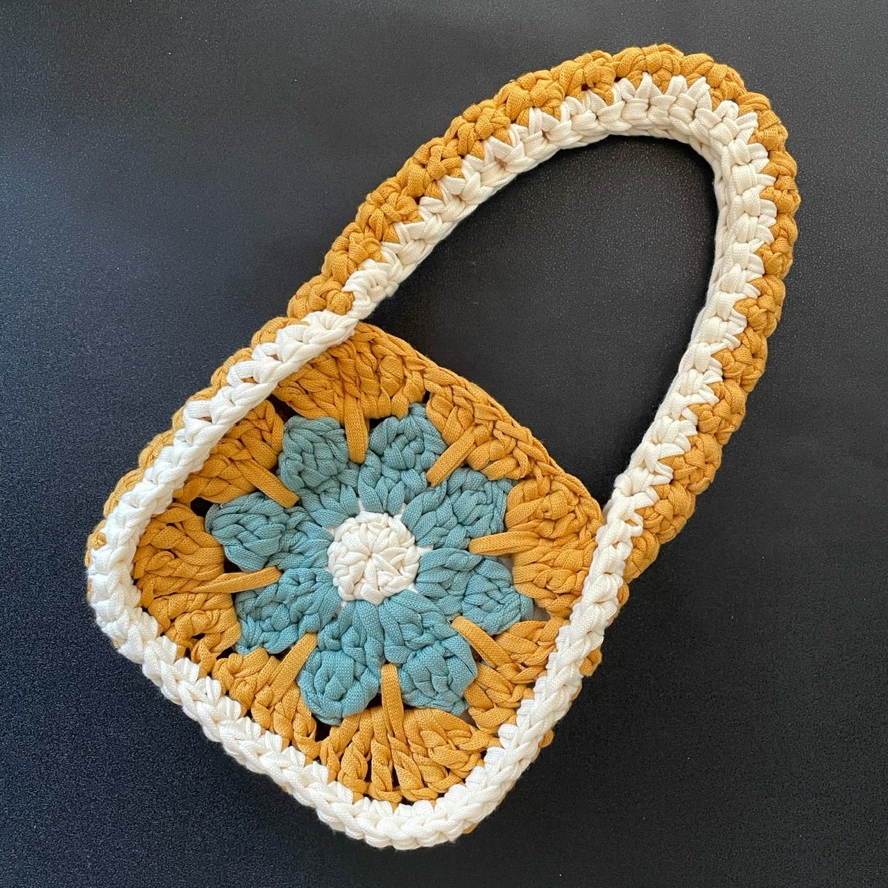 手工编织祖母格花朵包包花片手提包DIY扁带纱钩针材料包解压手工,服饰配件/皮带/帽子/围巾,DIY编织材料包,淘宝优惠券,粉丝福利购,淘宝优惠卷