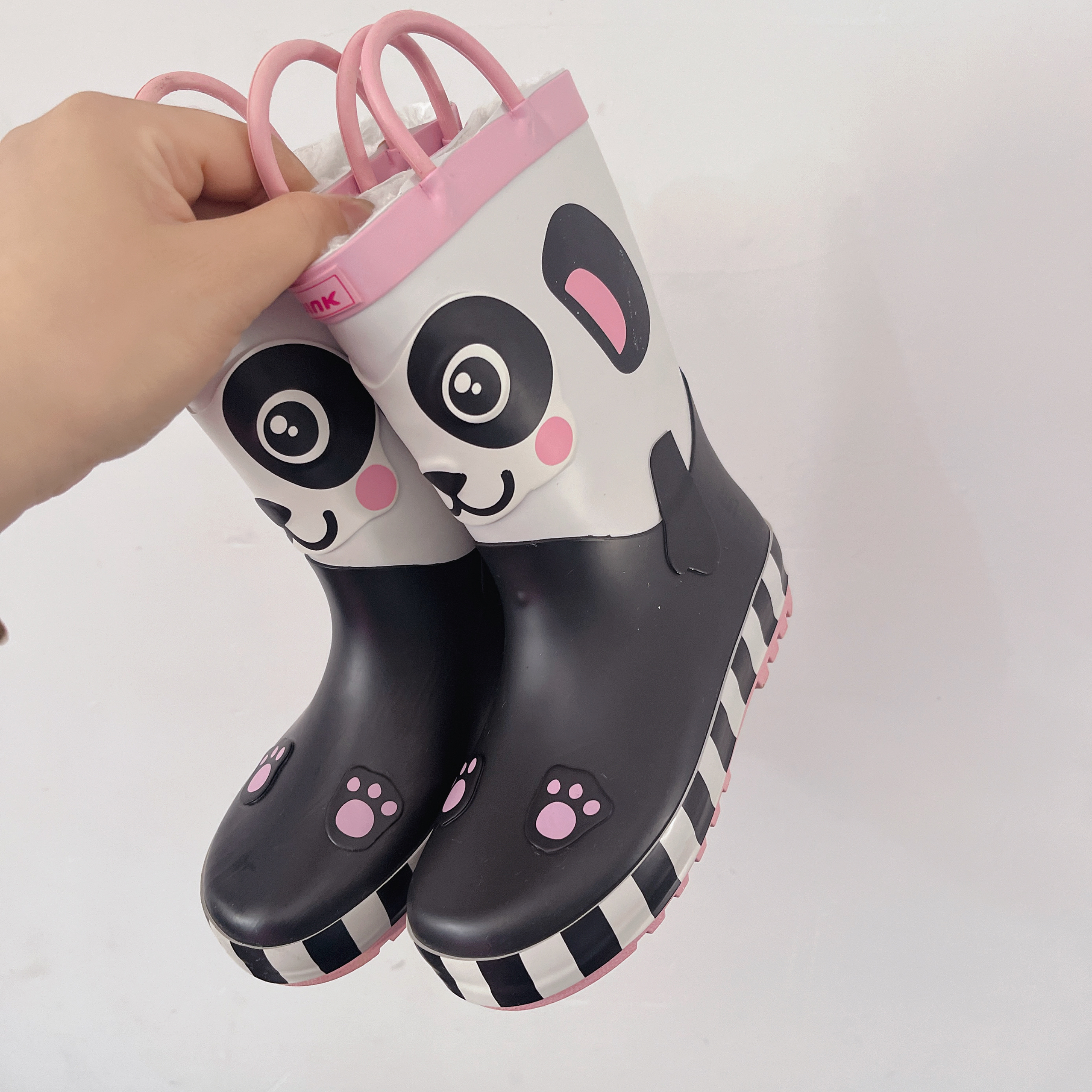 几双捡漏小宝怪兽冬季加绒保暖雪地棉雨靴幼儿防滑男童一体绒雨鞋