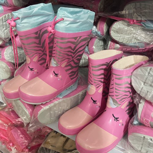 小学生雨鞋特价公主中筒