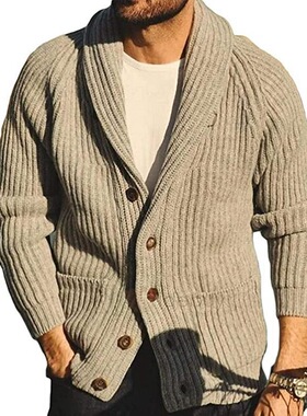 纯色翻领长袖男针织衫Solidcolor long sleeved knitted cardigan