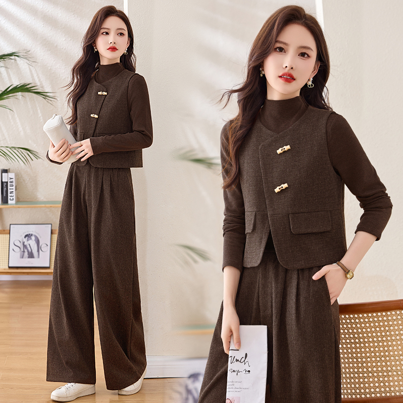 小香风羊毛套装马甲阔腿裤三件套