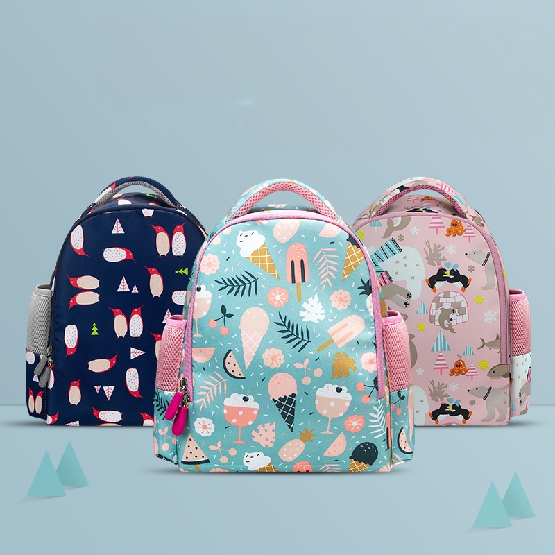 儿童背包幼儿园护脊旅游超轻书包