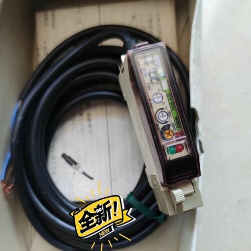 议价进口SUNX 光纤放大器光电开关传感器FX4E-A3R