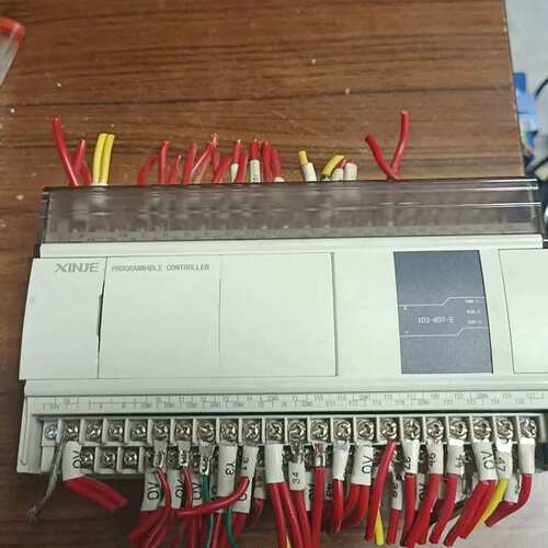 议价PLC型号XD3-60T-E成色如图功能完好