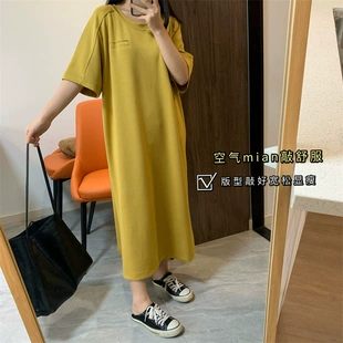 新款 女 型敲好 2022夏季 连衣裙T恤裙中长款 不显肩宽 港风版 一款