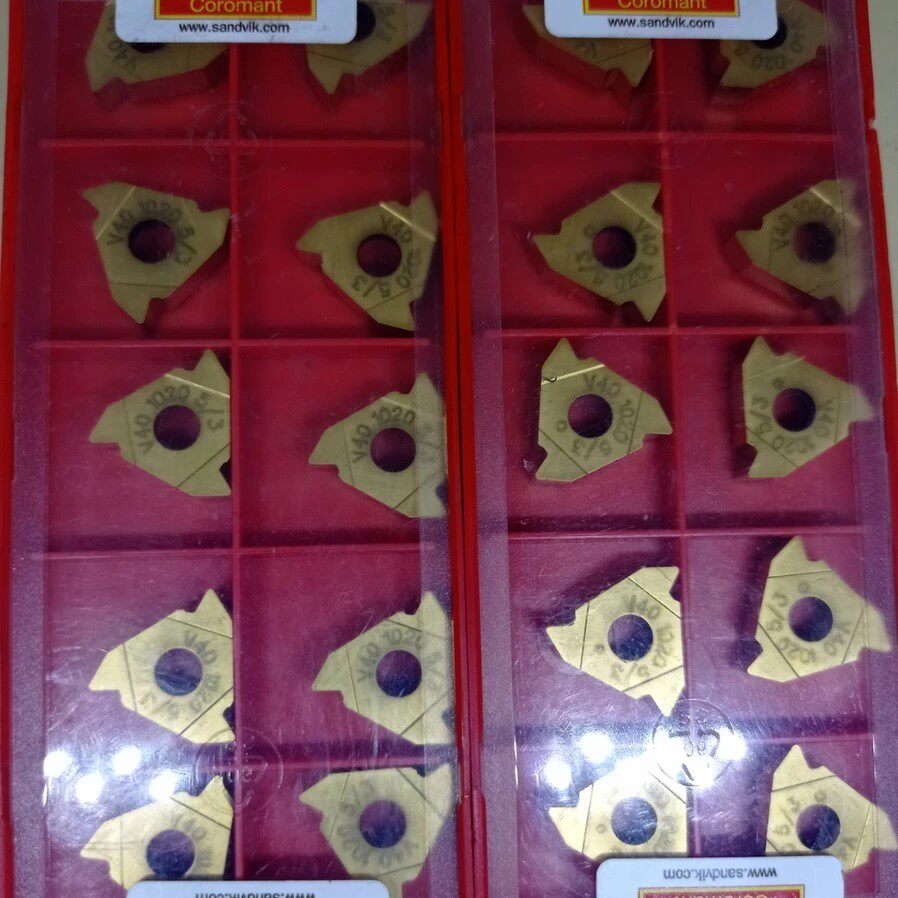 山特维克R166.OL-22V401    R166.OG-22V401石油钻杆V40扣螺纹刀