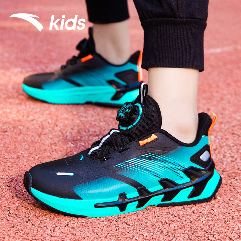 安踏儿童弓速运动鞋男童革面跑步鞋2025秋冬新款轻便时尚儿童鞋男