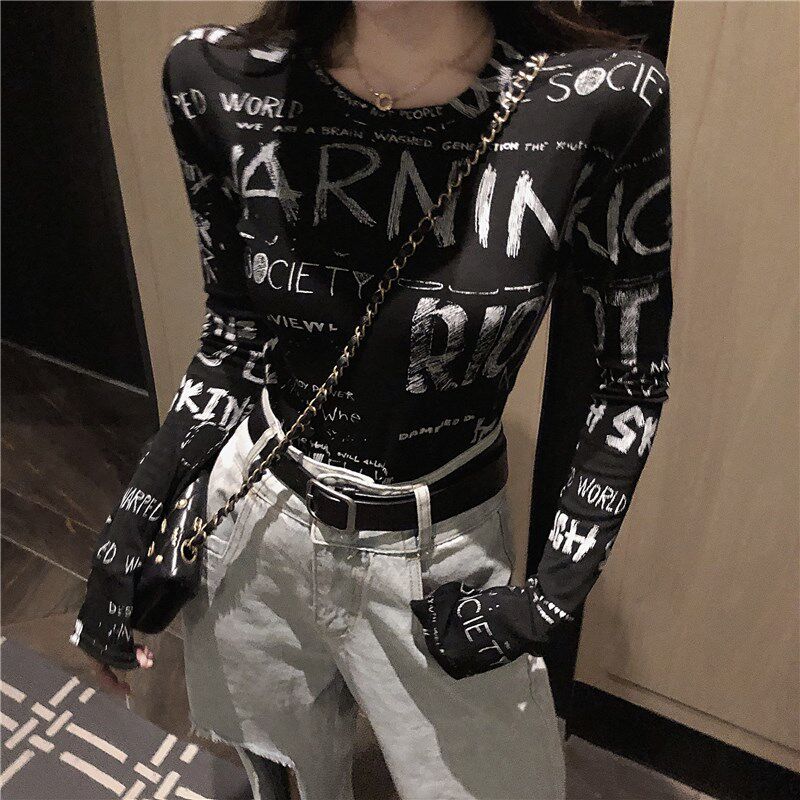 2019秋季新款韩版修身圆领打底长袖上衣ins超火的字母涂鸦T恤女在类目 女装/女士精品, T恤中 - 来自Buy2taobao.com提供专业的淘宝代购服务