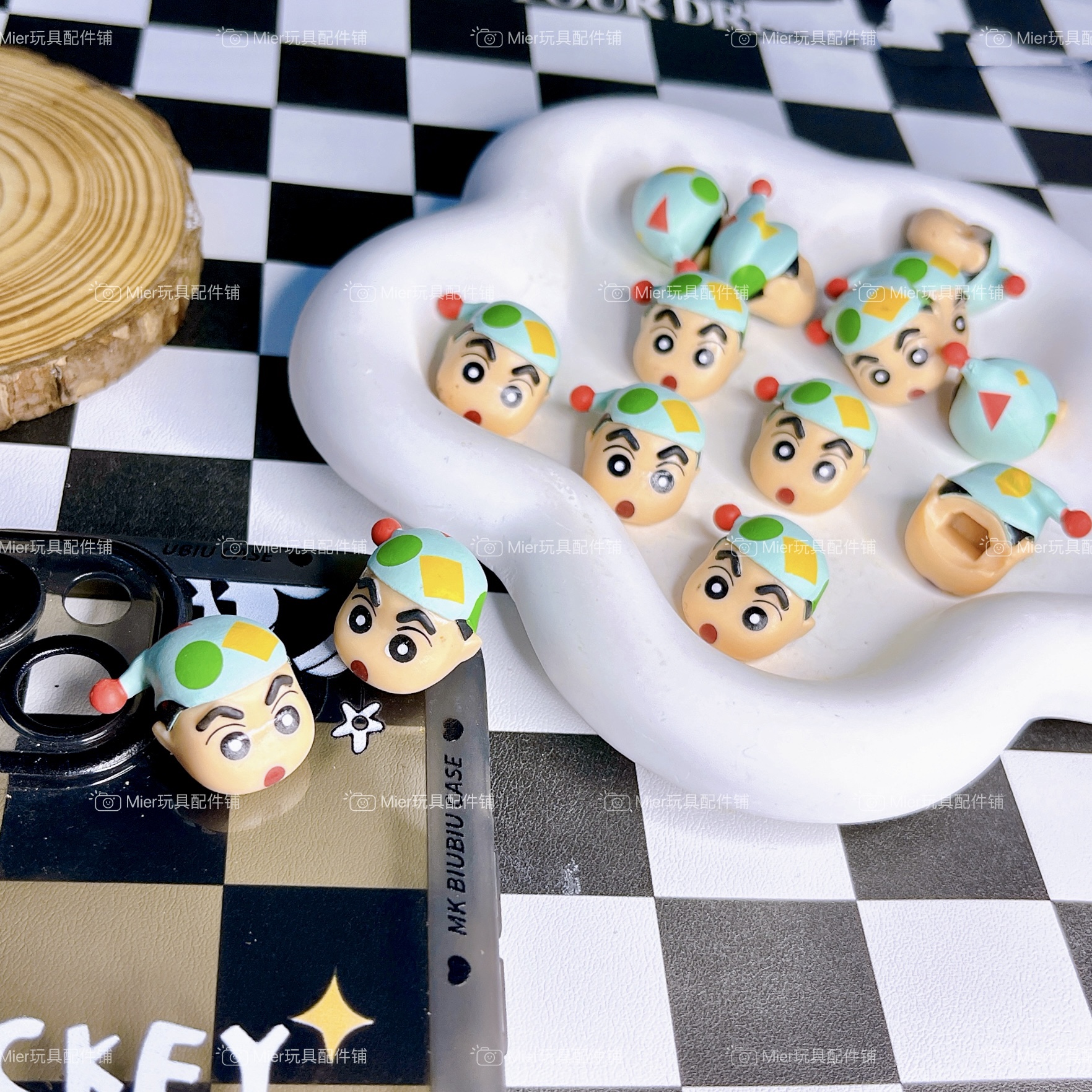 盲盒配件蜡笔小新睡衣公仔DIY奶油胶手机壳材料微缩玩具食玩公仔