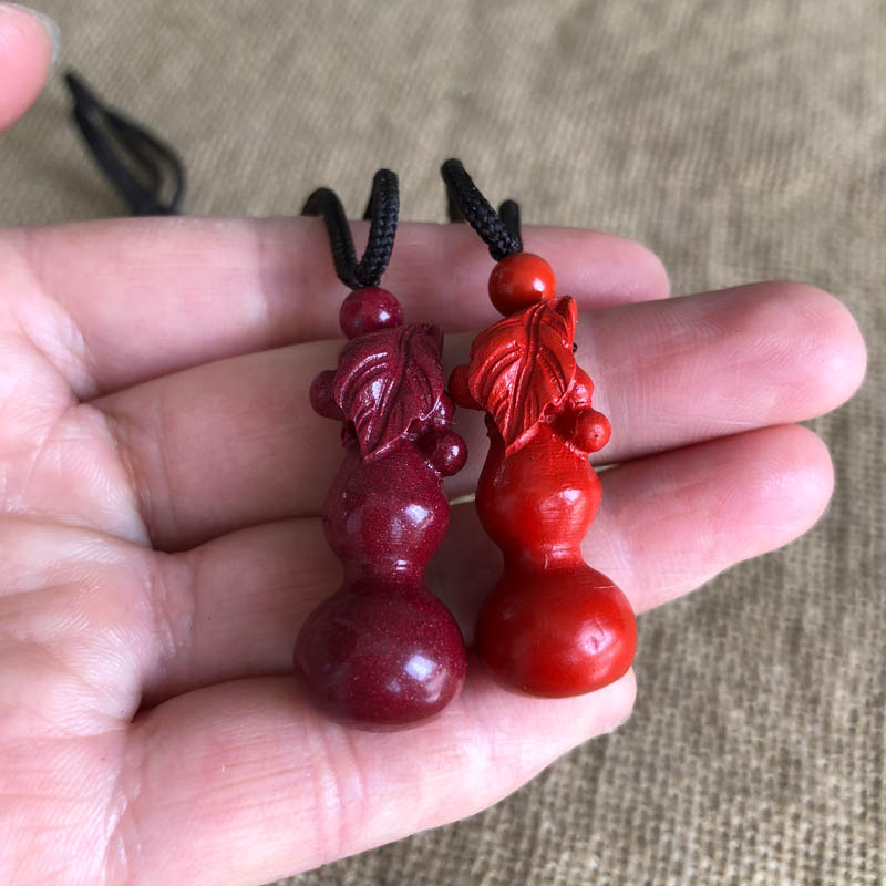 紫金砂高含量葫芦玉佩证书吊坠