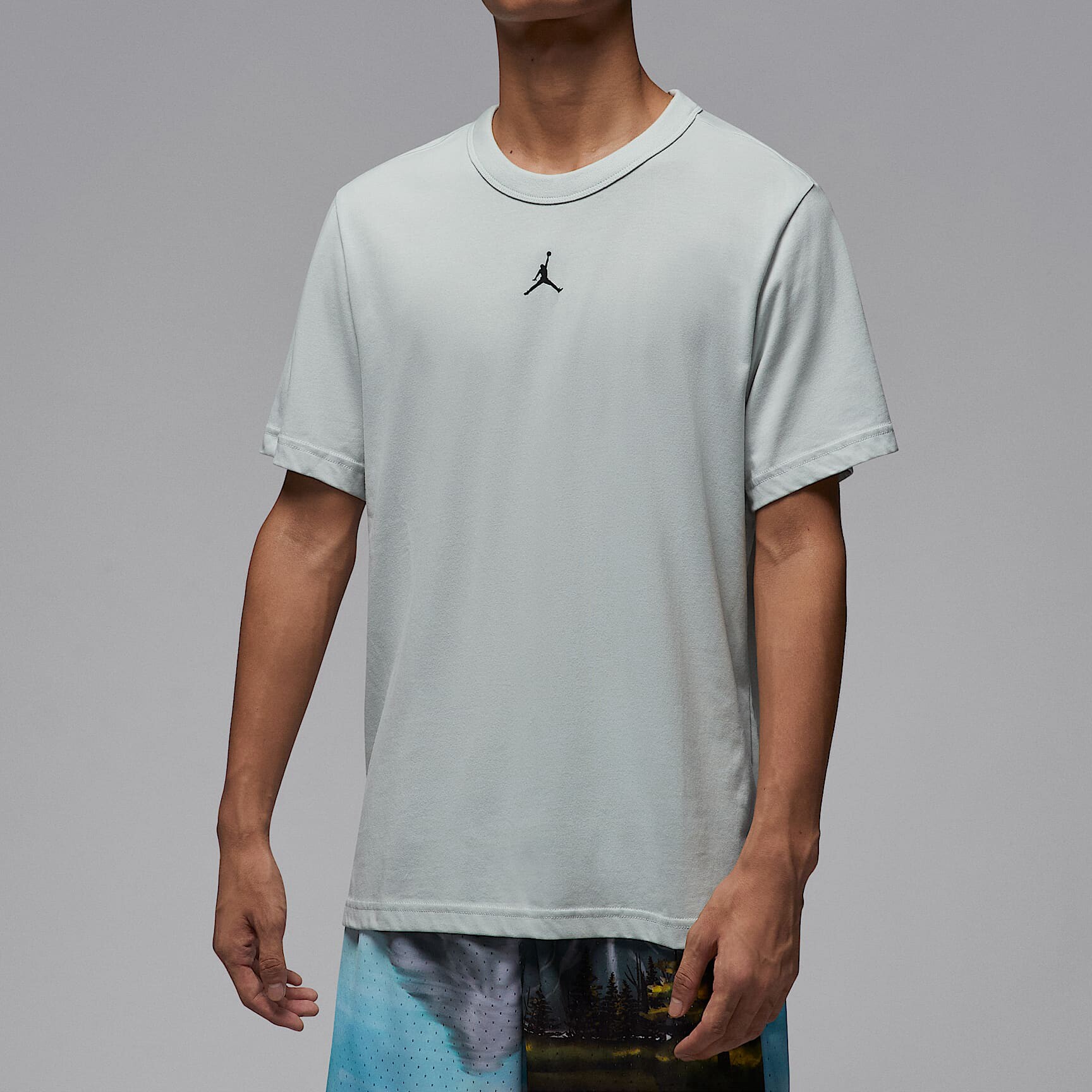 Nike/耐克夏季新款运动男子运动短袖T恤FN5830 - 实物图