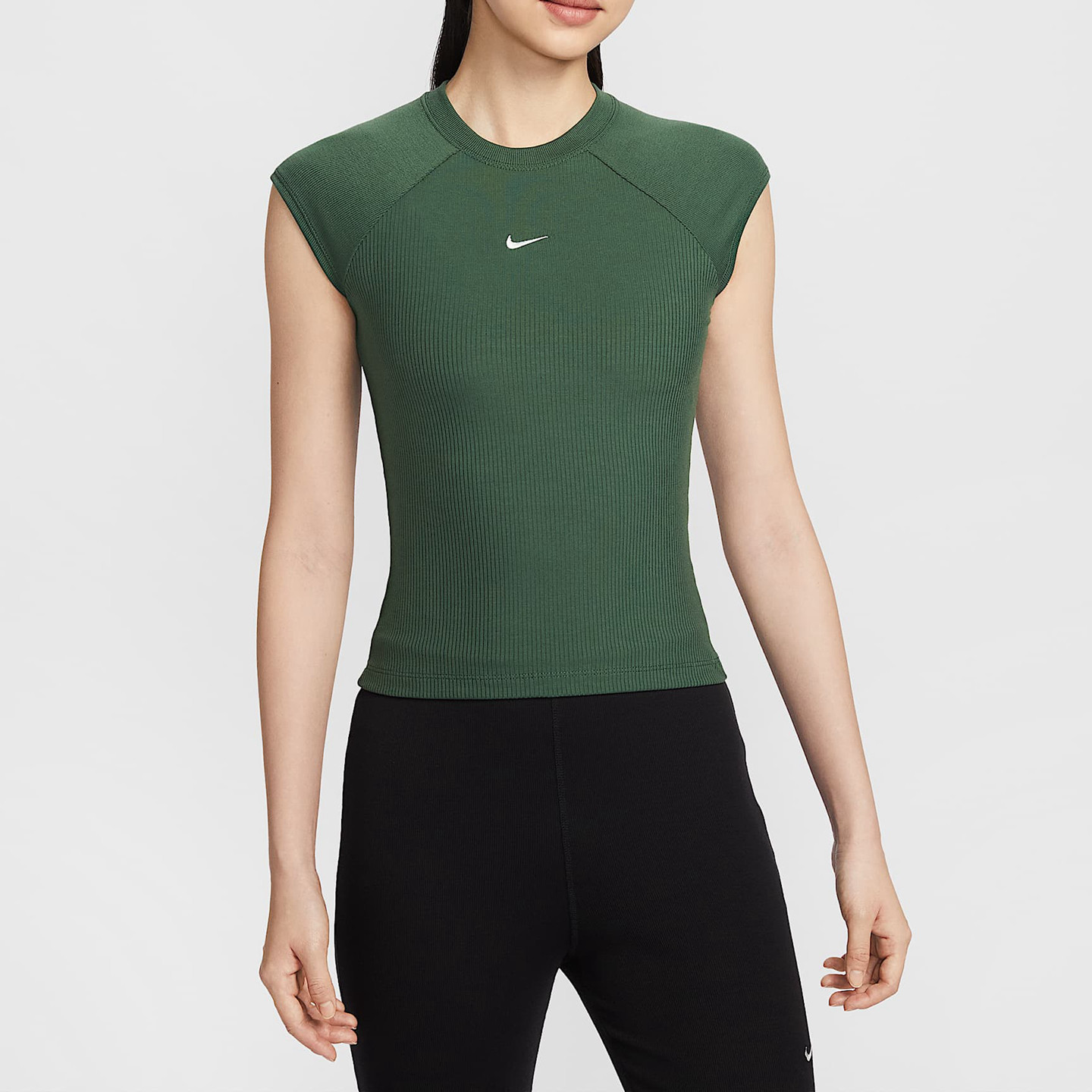 Nike/耐克Sportswear Chill Knit女子紧身短袖罗纹上衣IF0243