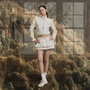 阿迪达斯三叶草女子JENNIE同款复古运动夹克外套