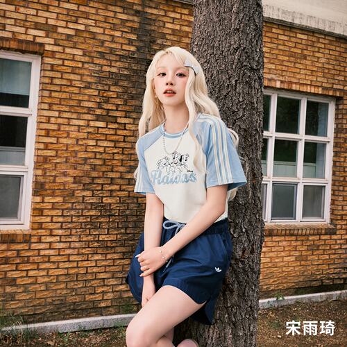 清仓大促|阿迪达斯三叶草女子经典酷飒花苞裤腰运动短裤Y0731