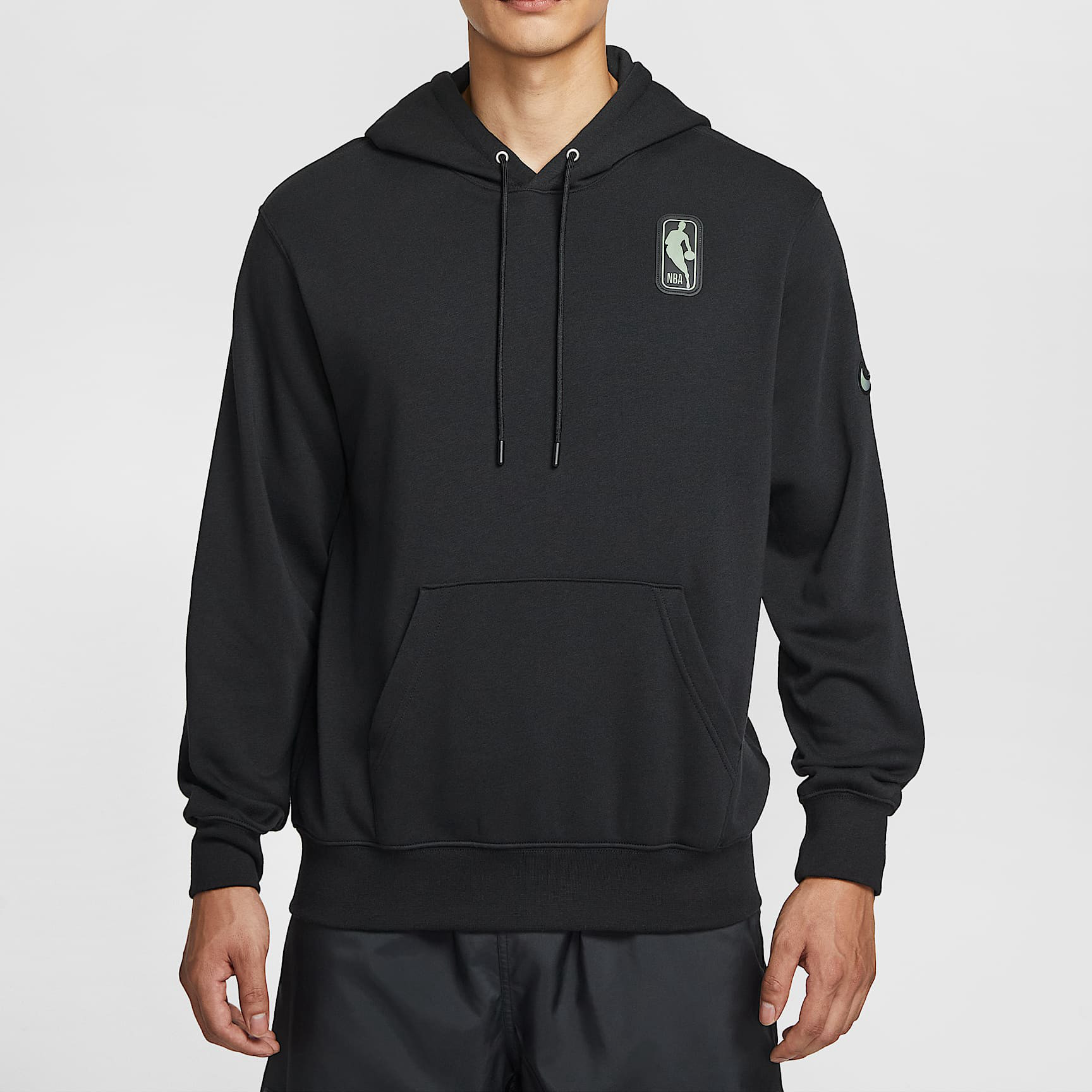 耐克Team 31 ClubNike NBA 男子薄绒套头连帽衫HM6361