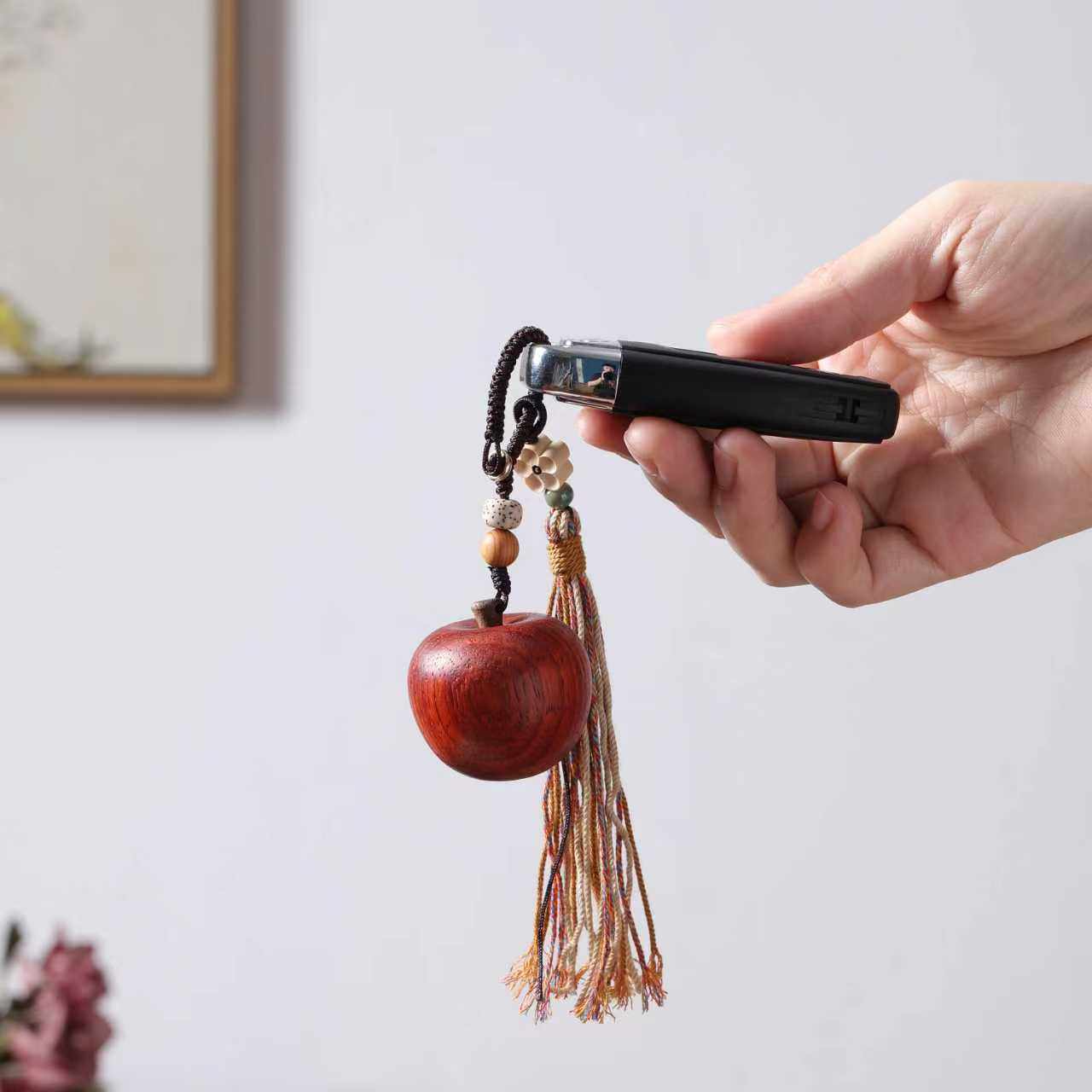 紫檀木苹果钥匙扣圣诞节平安夜木质创意仿真水果包包挂饰女生礼物,饰品/流行首饰/时尚饰品新,手把件/把玩物,淘宝优惠券,粉丝福利购,淘宝优惠卷