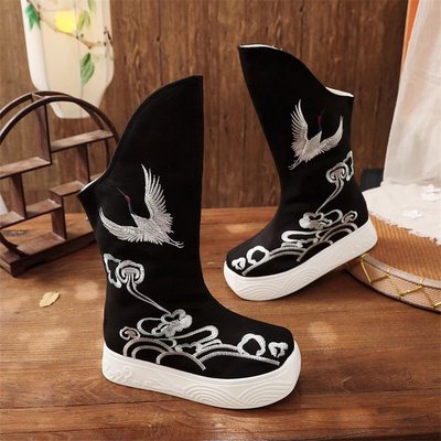 古装靴子男搭配汉服鞋子明制古风原创内增高弓鞋武侠皂靴平底婚鞋