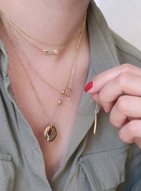 巴黎陶瓷镀金圆片叠戴毛衣链