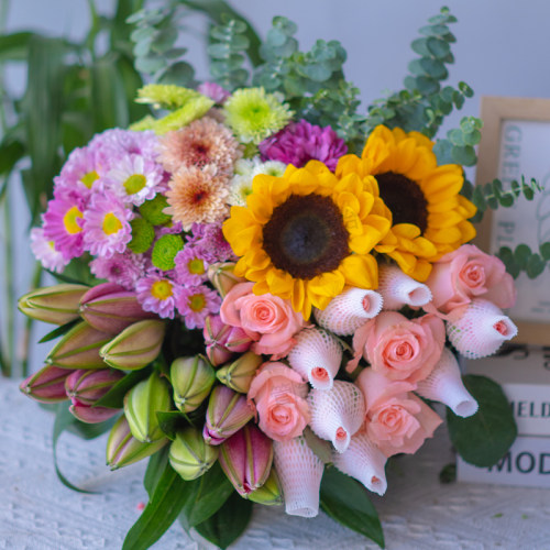 【源头优选】粉玫瑰10枝+香水