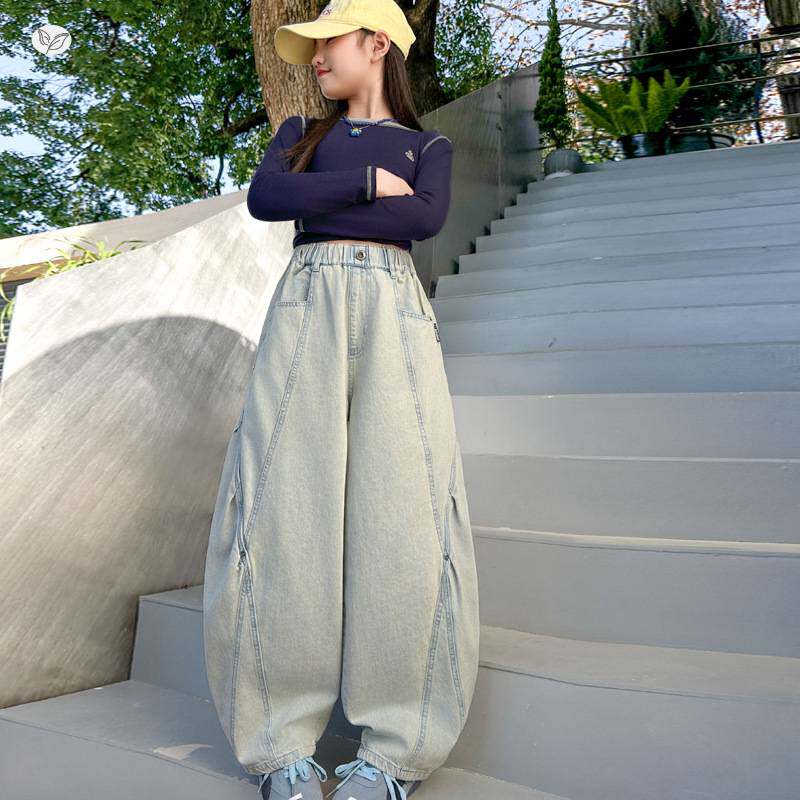 品牌专柜女童做旧牛仔裤2026年春季新款中大童设计感弯刀裤阔腿裤