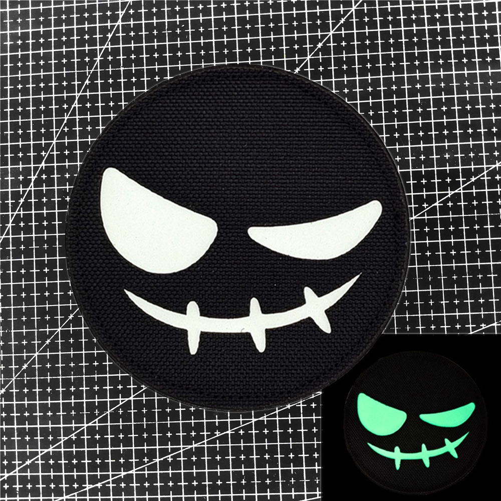 夜光小丑士气章 邪恶笑脸魔术贴徽章 小恶魔圆形臂章 户外背包贴