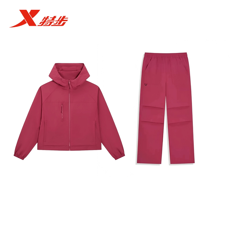 特步女款外套运动套装冲锋衣