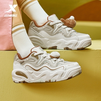 特步女鞋二棉鞋萌仔鞋2025冬