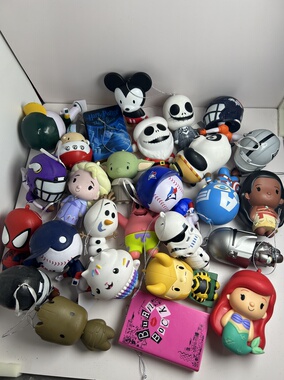 正品散货迪S尼赫曼联合圣诞怪杰 熊猫系列玩具模型手办潮玩摆件