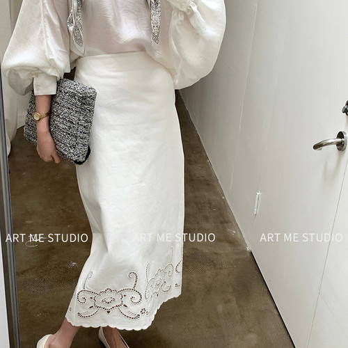 ARTME瓜瓜 100棉温柔风花纹镂空半裙女春季高腰显瘦波浪边中长裙