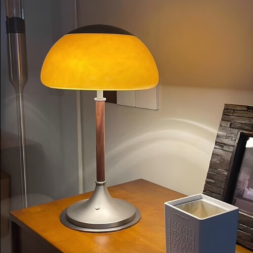 设计师轻奢复古触摸充电氛围台灯