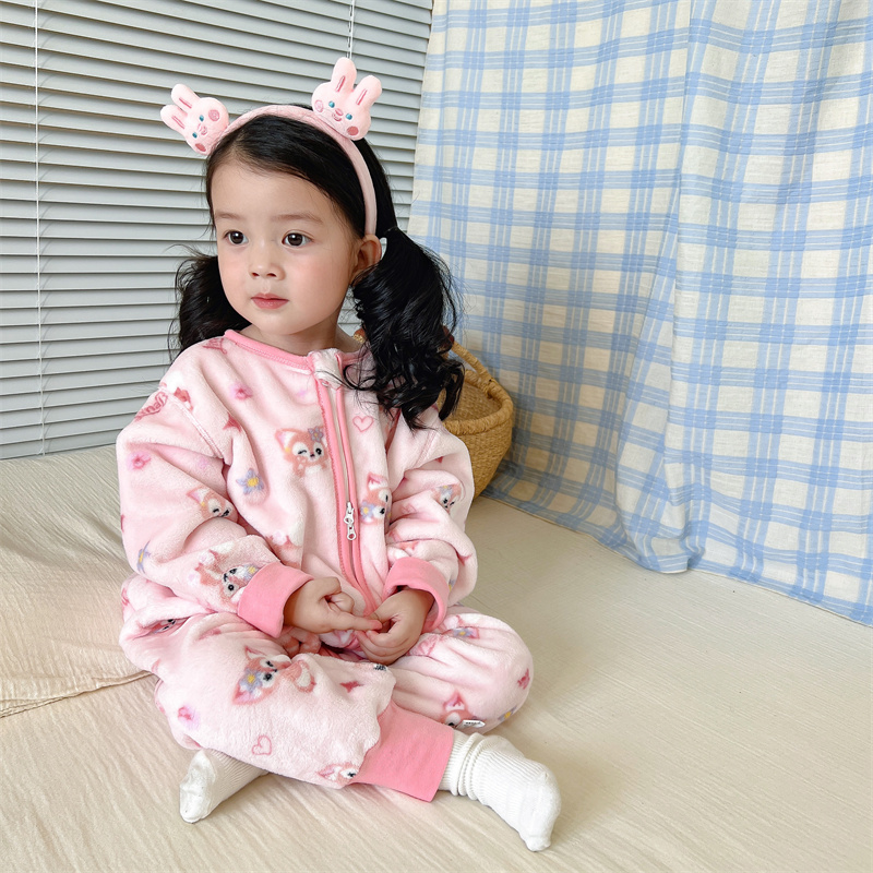 秋冬宝宝法兰绒防着凉连体睡衣