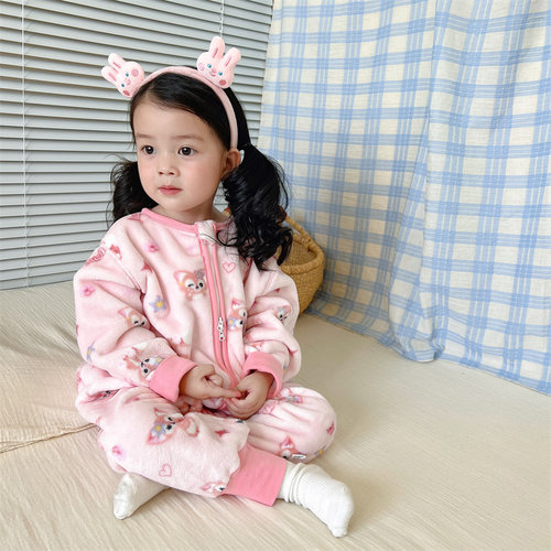 秋冬宝宝法兰绒防着凉连体睡衣