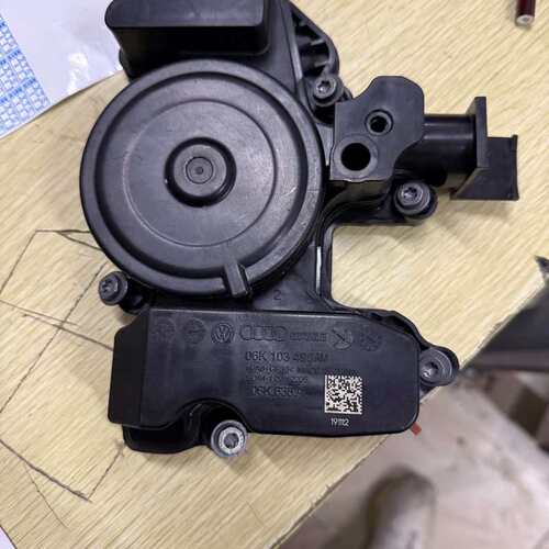 奥迪A6L(C8)油水分离器EA888三代0E号 06K 1--议价商品