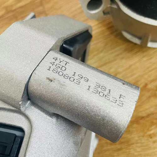 奥迪A6L C72.0T2.51.8T发动机脚垫机脚垫 发动--议价商品