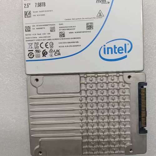 Intel D7-P5520 7.68TB 2.5寸U.2--议价商品