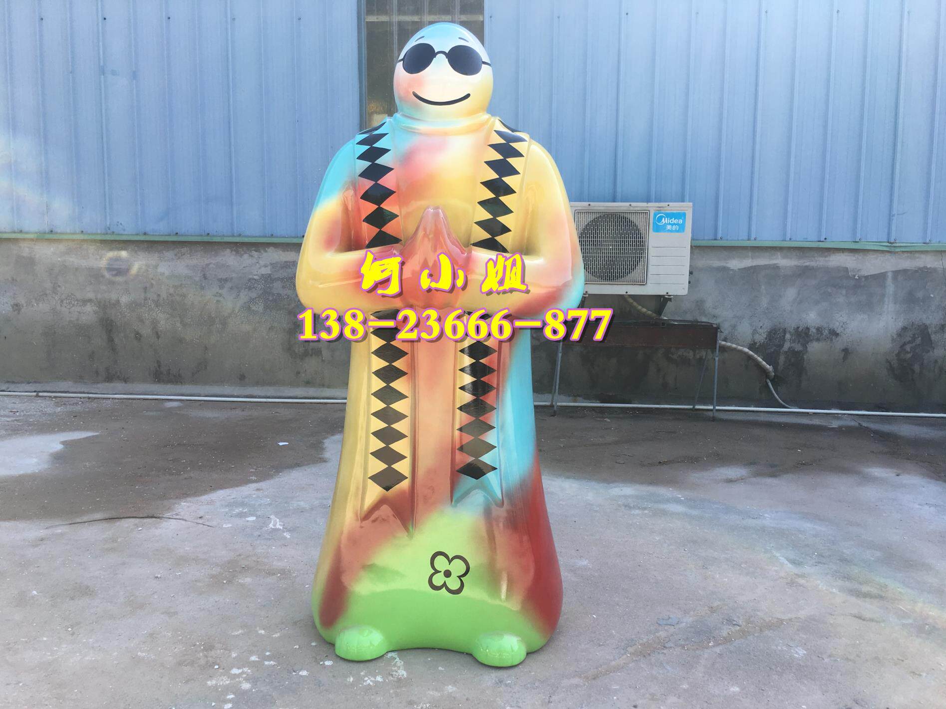 别墅样板间抽象艺术玻璃钢仿真和尚雕塑人物景观小品彩绘人偶定制
