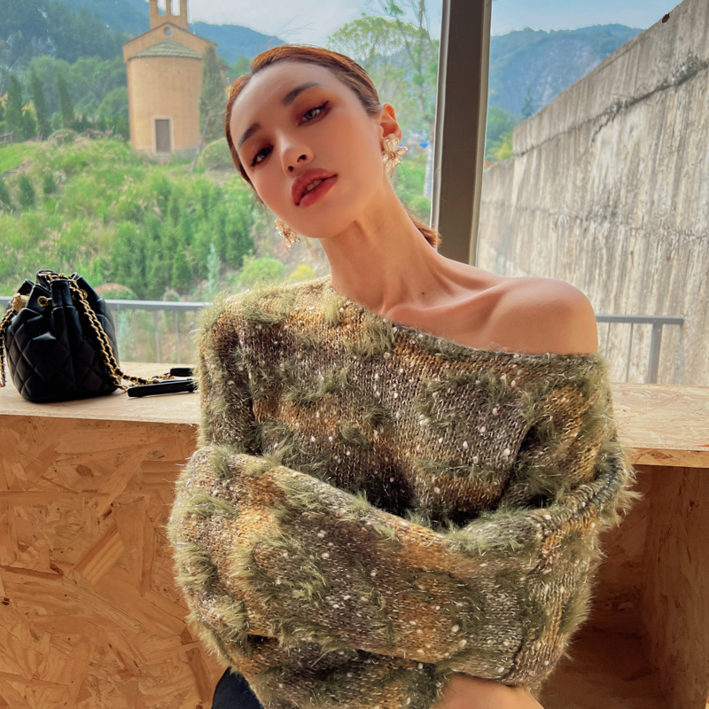 粉红大布娃娃2025秋冬新款针织衫女拉毛设计感慵懒风混纺百搭毛衣